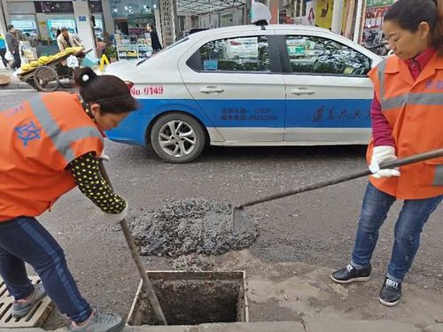 和庆镇沉沙井清掏-污水井清理