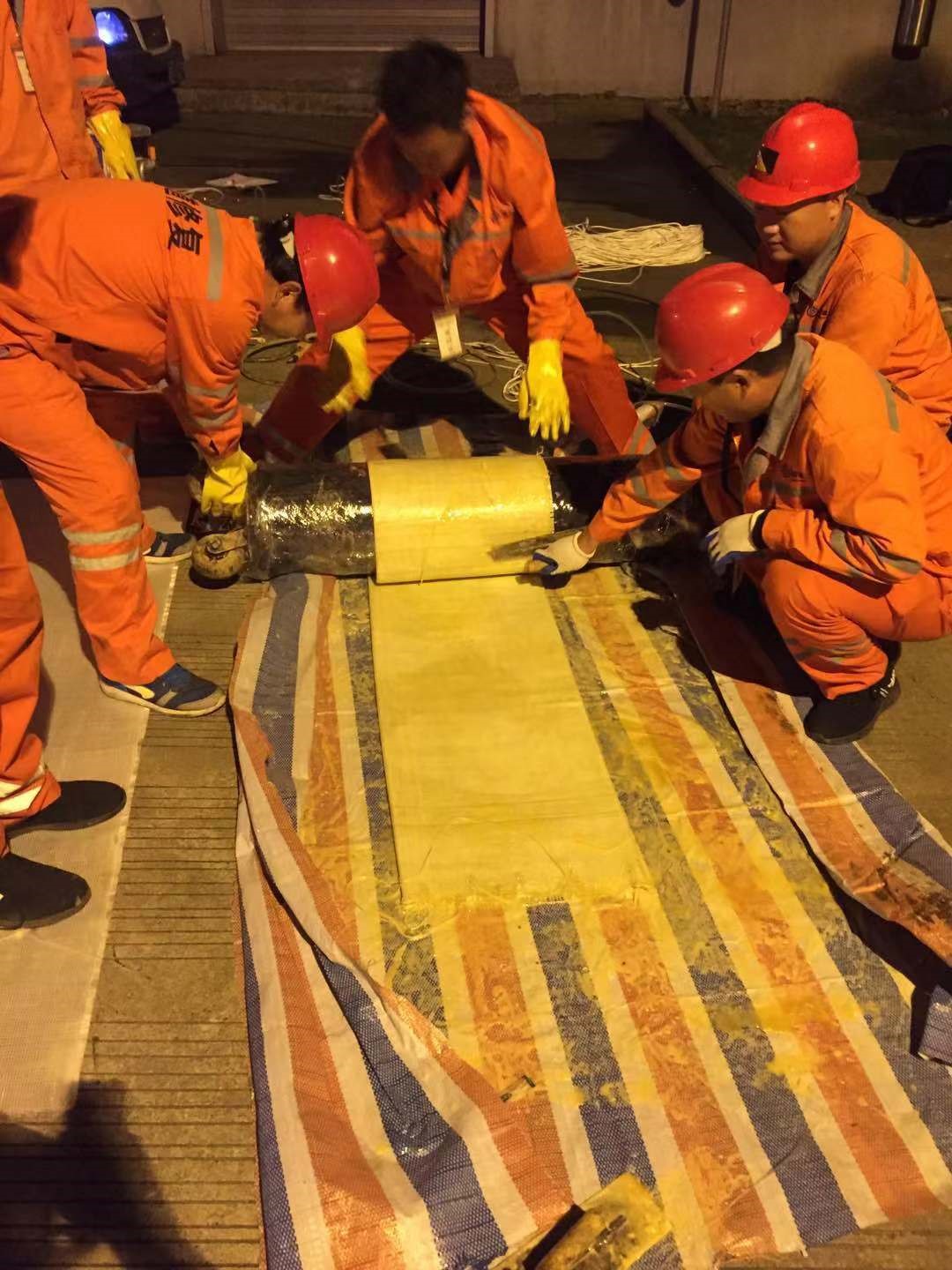 和庆镇CIPP局部树脂固化法